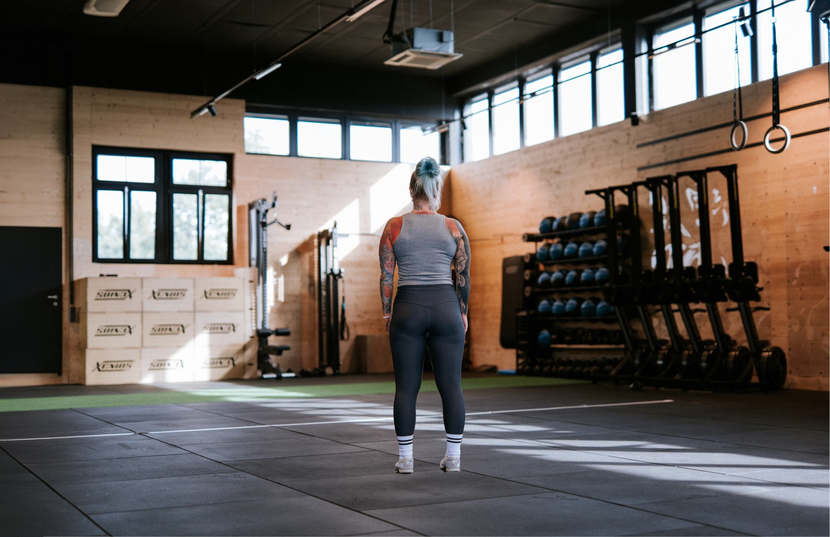 Ladies tank top cropped light grey