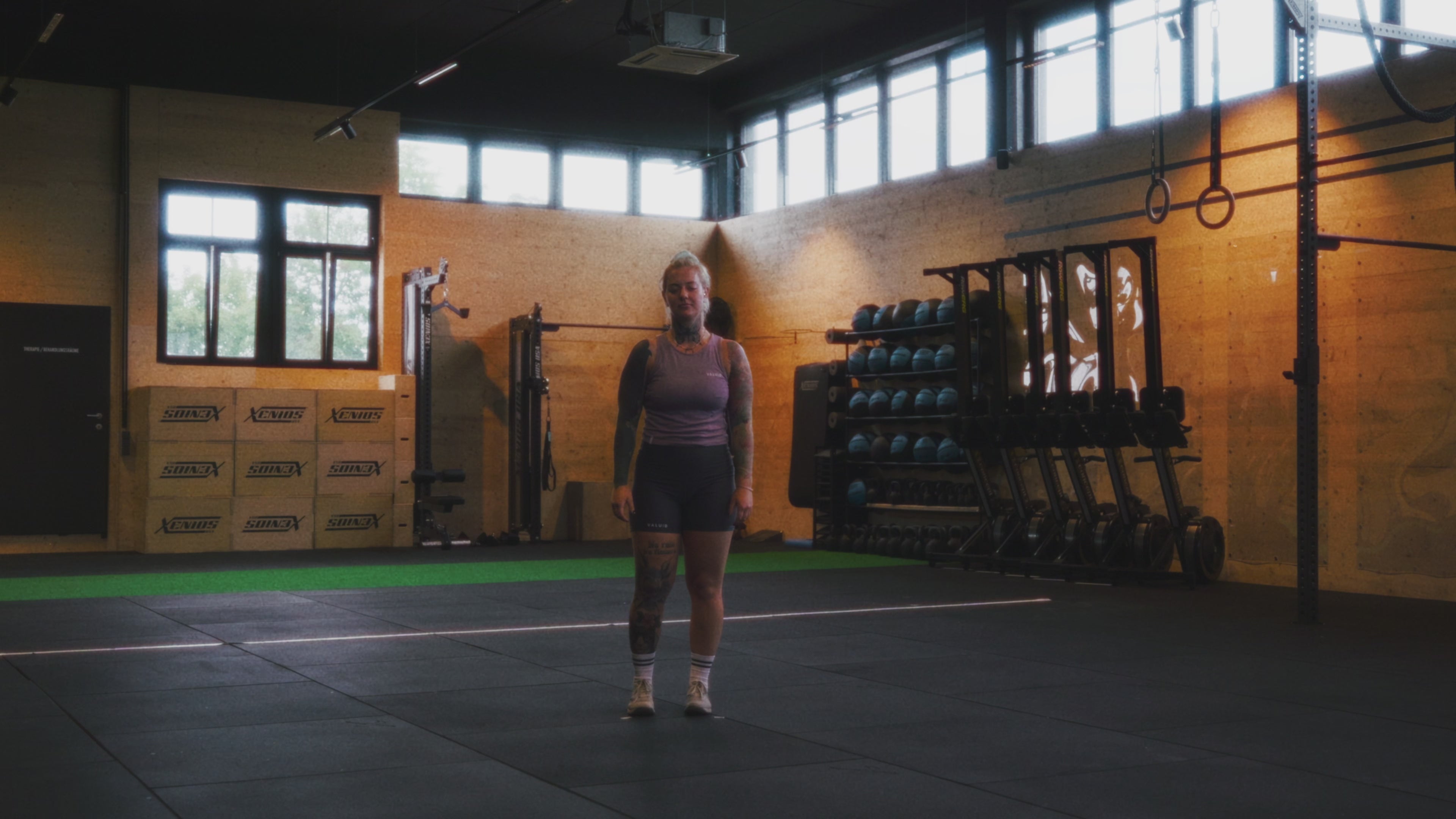 Ladies tank top cropped lavender