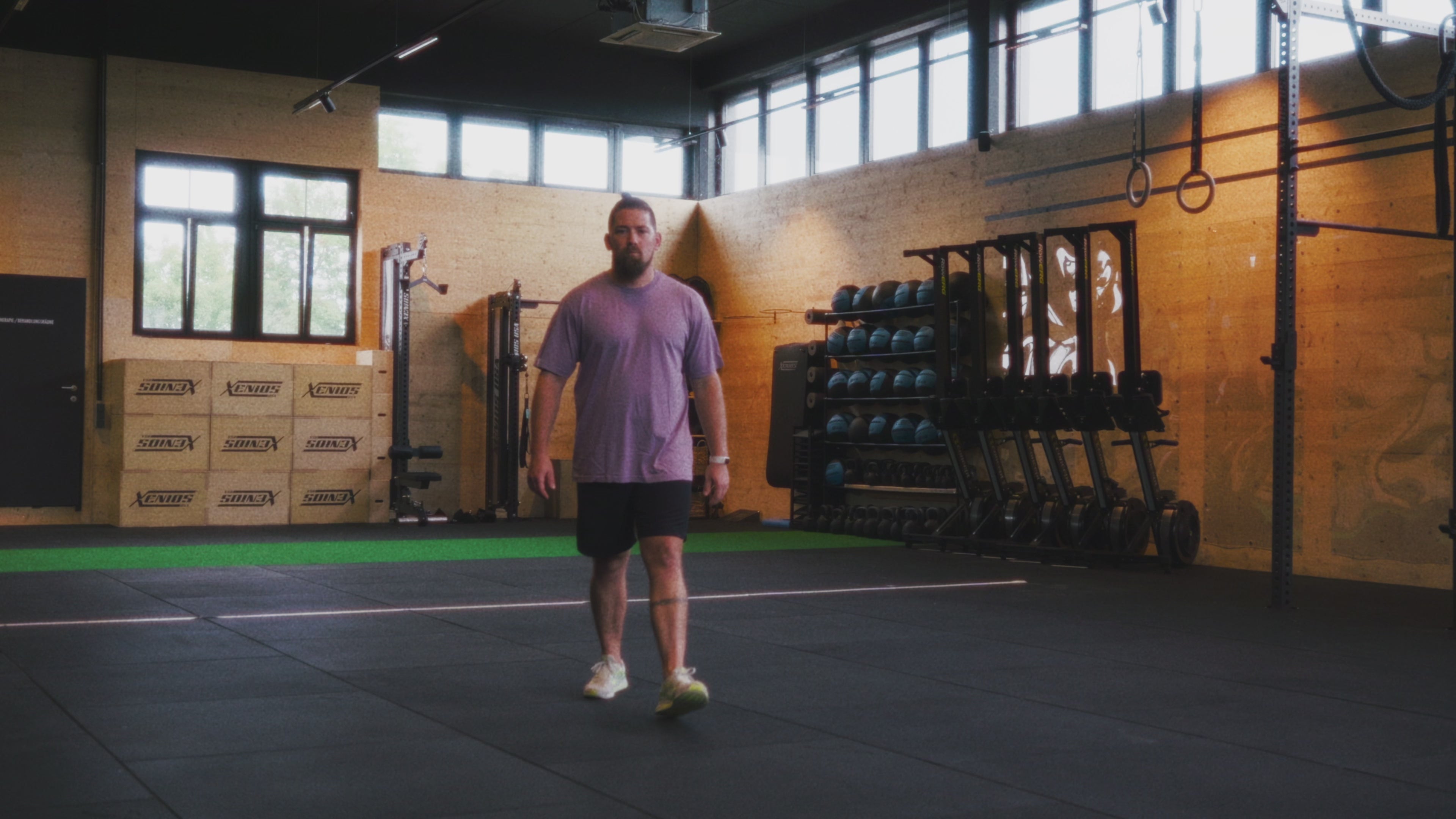 Men t-shirt "Valued beyond reps" lavender